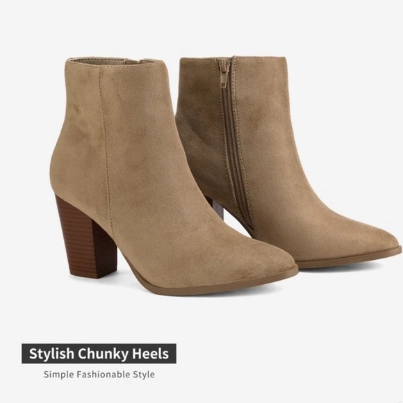 Beautiful boots - Picture 2 of 3